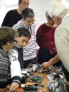 Atelier réparation d'ordinateur